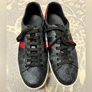 Gucci Black and Red Men's Sneakers